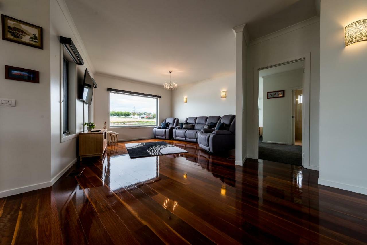 Leven River Retreat Ulverstone Extérieur photo